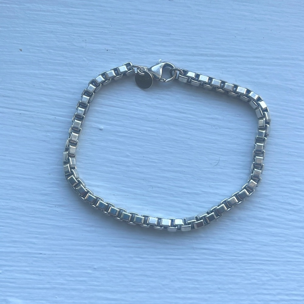Tiffany and Co -Venetian Link Bracelet.